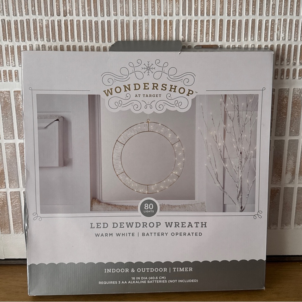Wondershop Gold Tone Wired Wreath NEW IN BOX